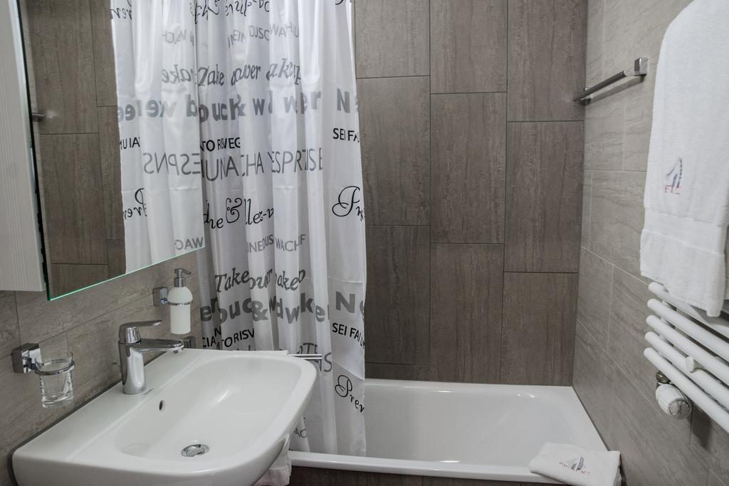 Reloc Serviced Apartments Zurich-Oerlikon Habitación foto